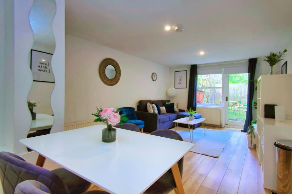 Apartament Two Bed House Near Kings Cross Londyn Zewnętrze zdjęcie